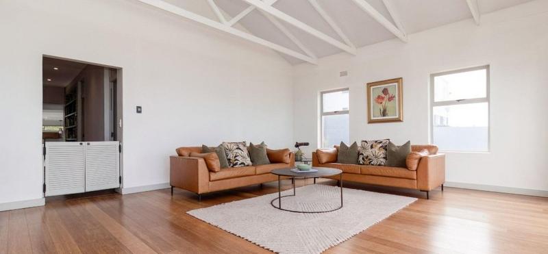 6 Bedroom Property for Sale in Kleinbaai Western Cape